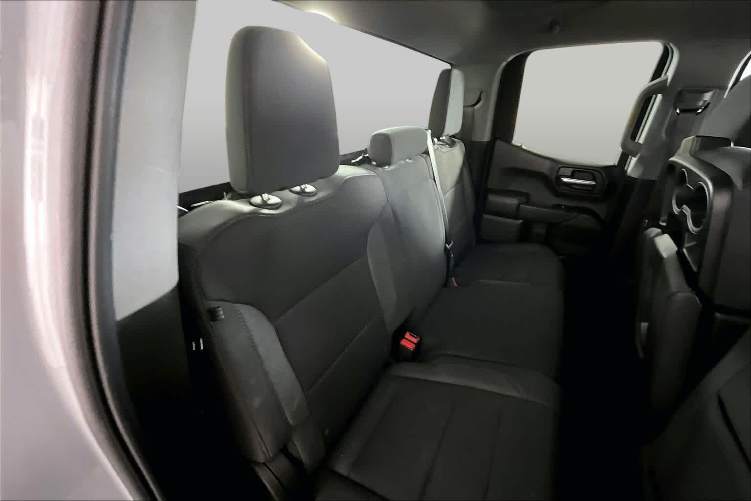 Used 2024 Slate Gray Metallic Chevrolet Custom image 19