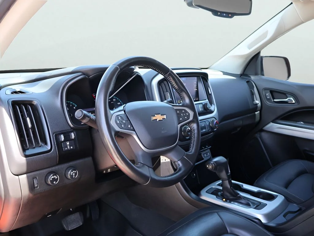 Used 2021 Orange Chevrolet ZR2 image 19