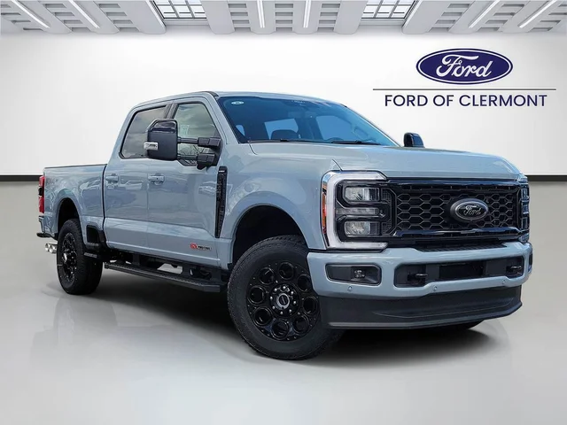 2026 Ford Super Duty F-350® Lariat®