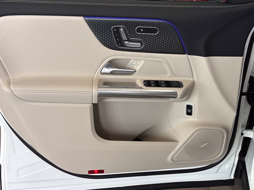 New 2026 Polar White Mercedes-Benz GLA 250 image 44