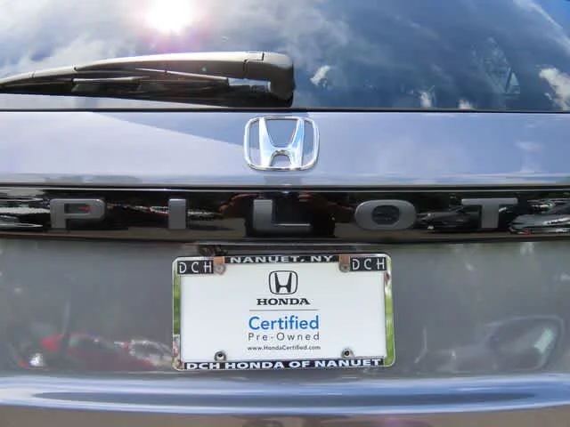 Certified Used 2023 Modern Steel Metallic Honda LX image 7