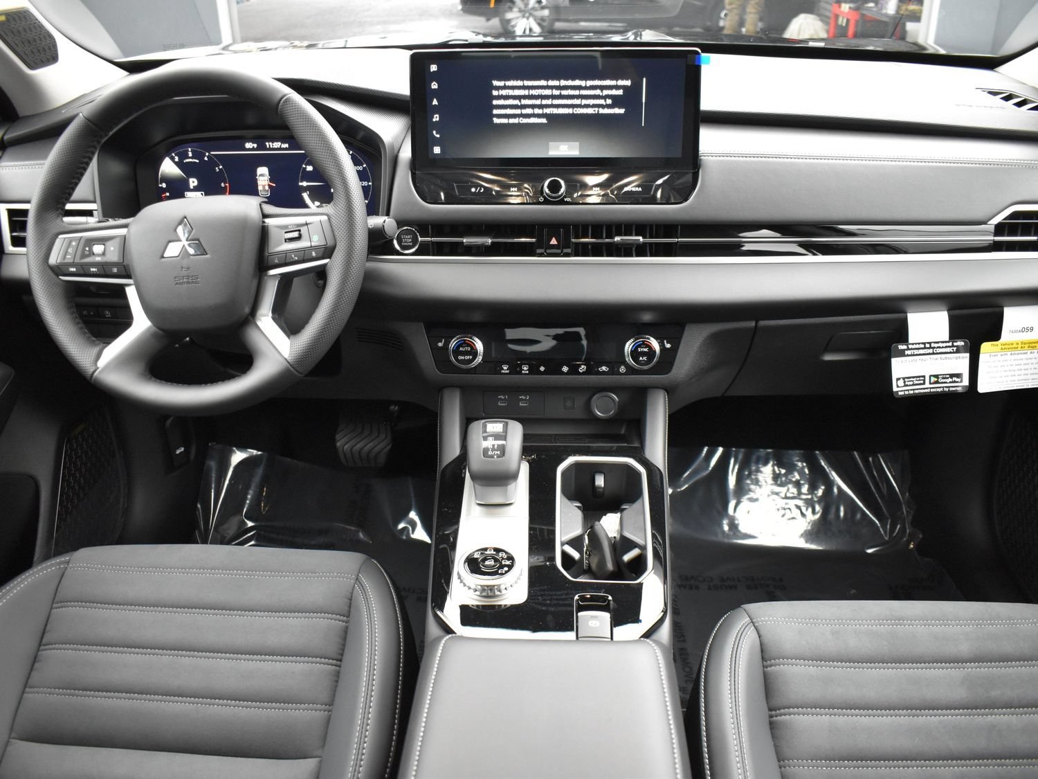 New 2026 Black Mitsubishi SE 1.5T 2WD image 14