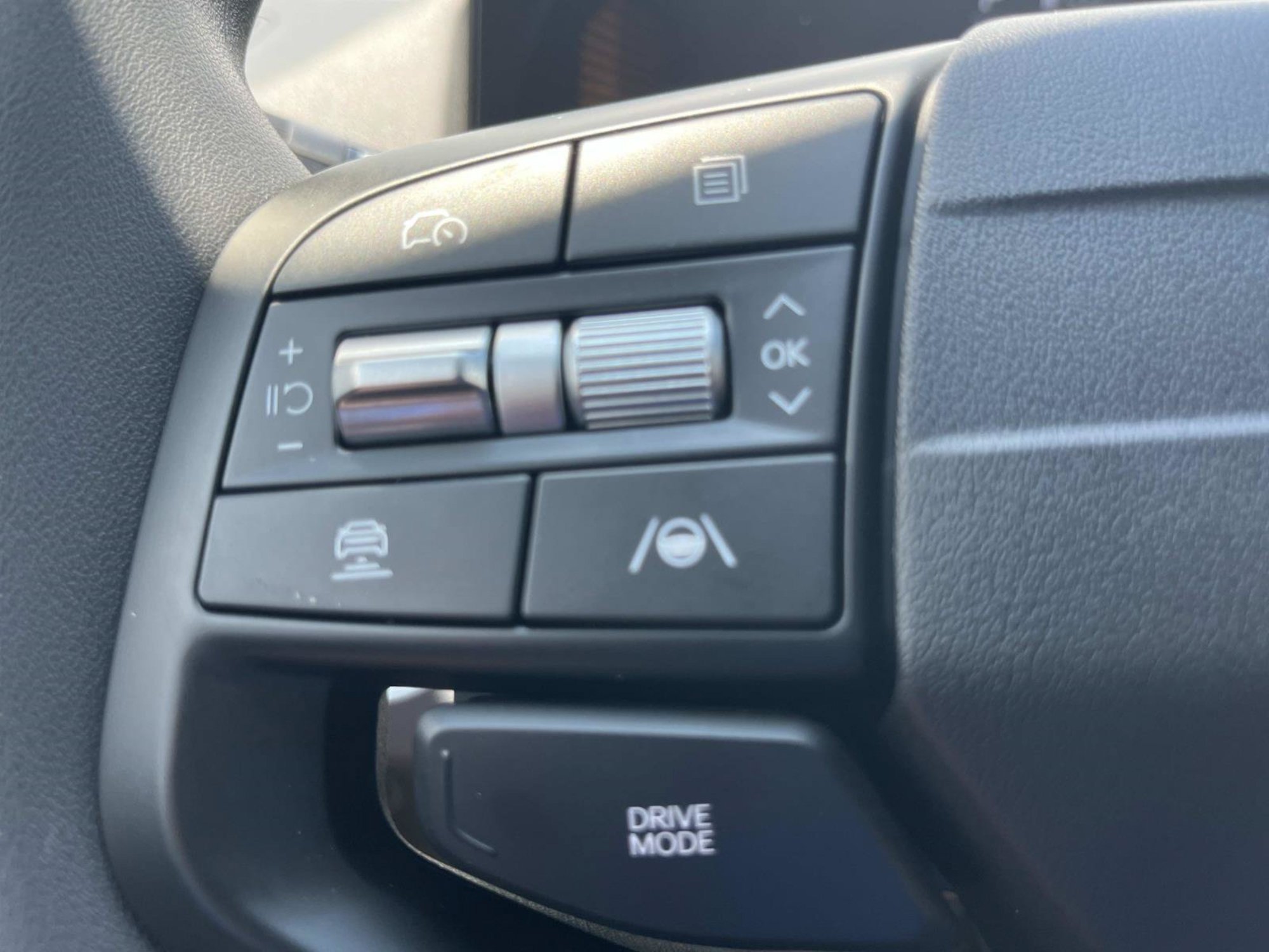 New 2026 Interstellar Gray Kia LXS image 21