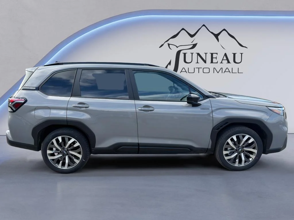 New 2026 RIVER ROCK PEARL Subaru Touring Hybrid image 2