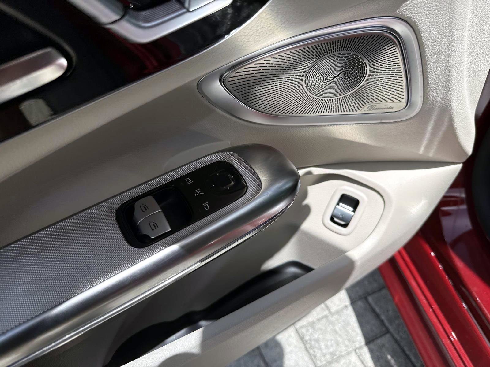 Certified Used 2026 Red Metallic Mercedes-Benz 450 image 13