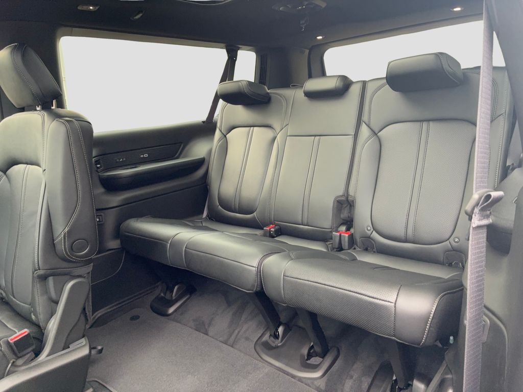 New 2026 Bright White Clearcoat Jeep Limited Altitude image 24