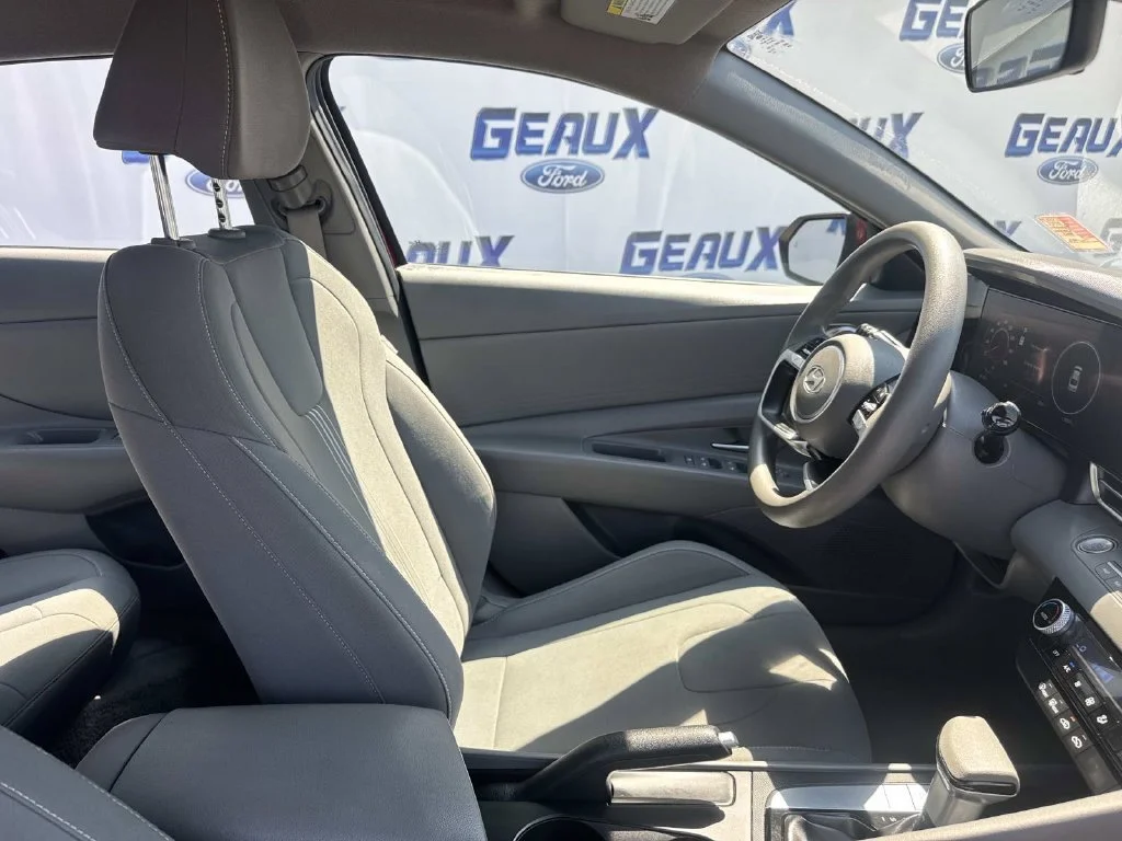 Used 2024 Red Hyundai SEL image 22