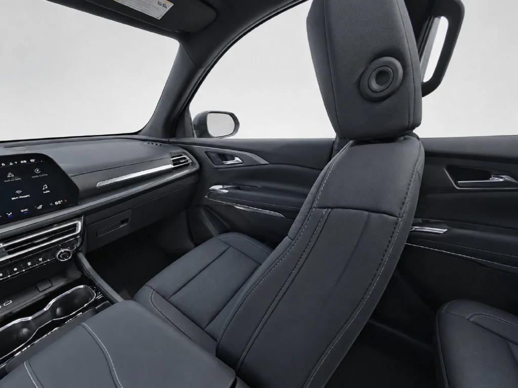 New 2027 Gray Chevrolet LT image 32