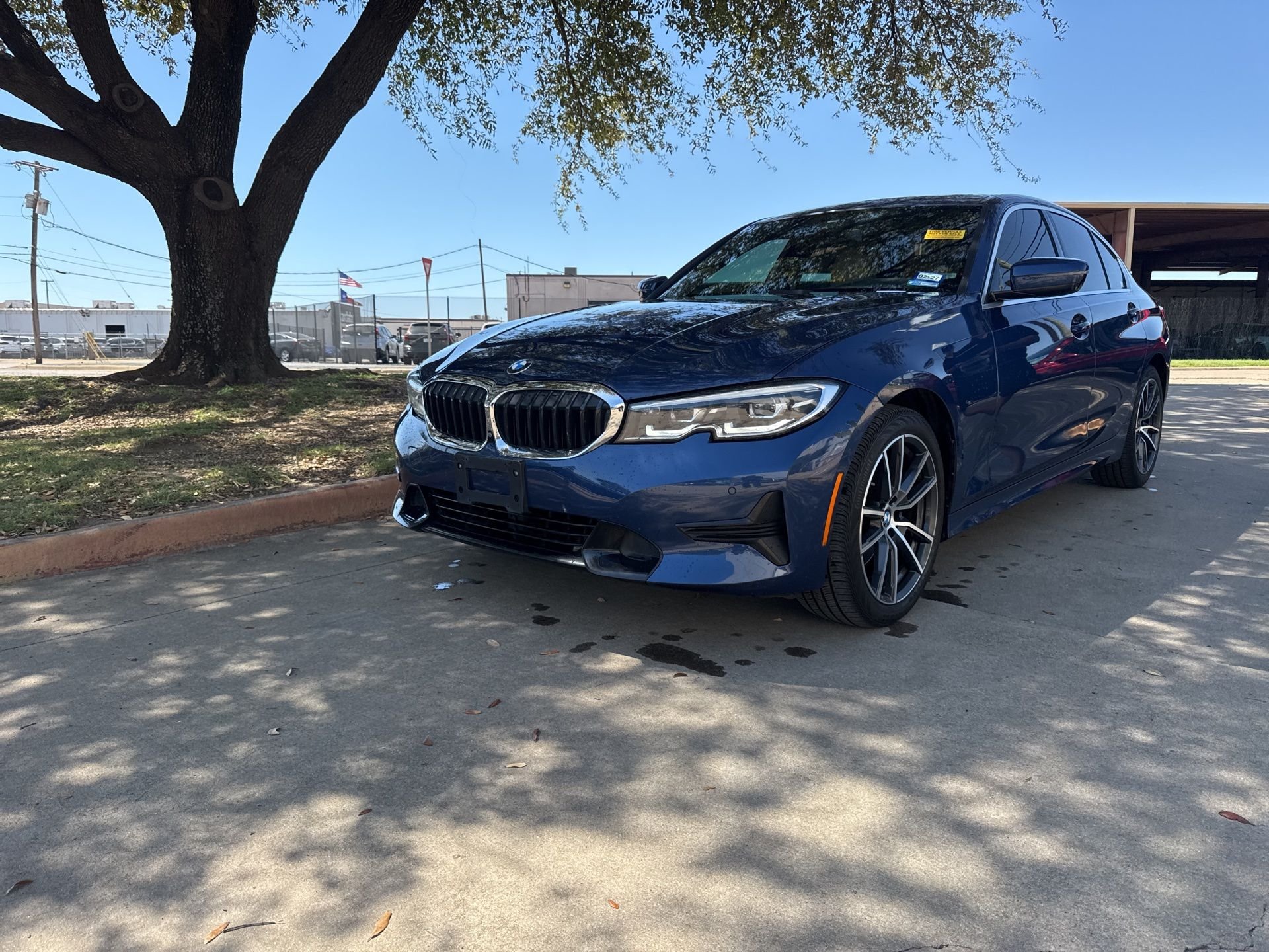 2021 BMW 3 Series 330i xDrive Sedan's photo