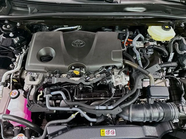 Used 2026 Black Toyota XLE image 31