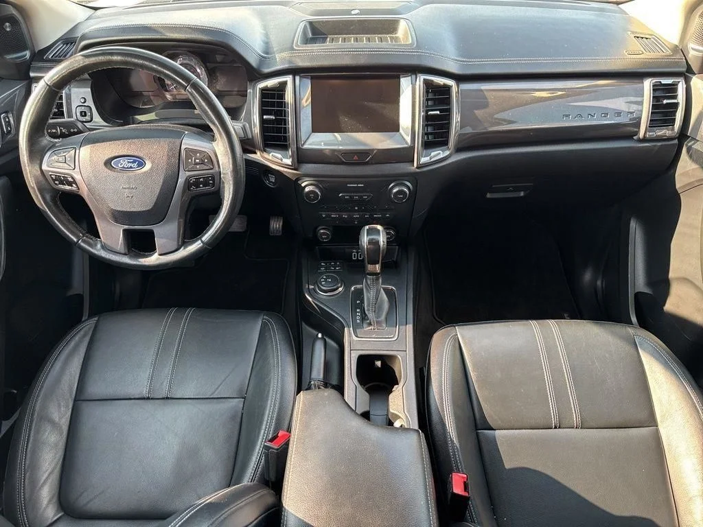 Used 2019 White Ford Lariat image 24