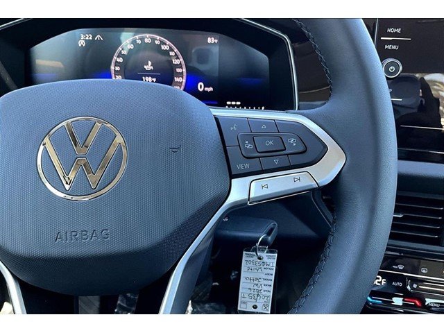New 2026 Pure White Volkswagen 1.5T S image 10