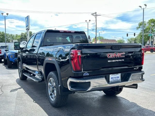 New 2026 Onyx Black GMC SLT image 7