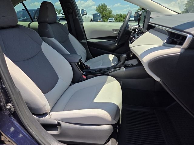 Used 2022 Blue Toyota LE image 17