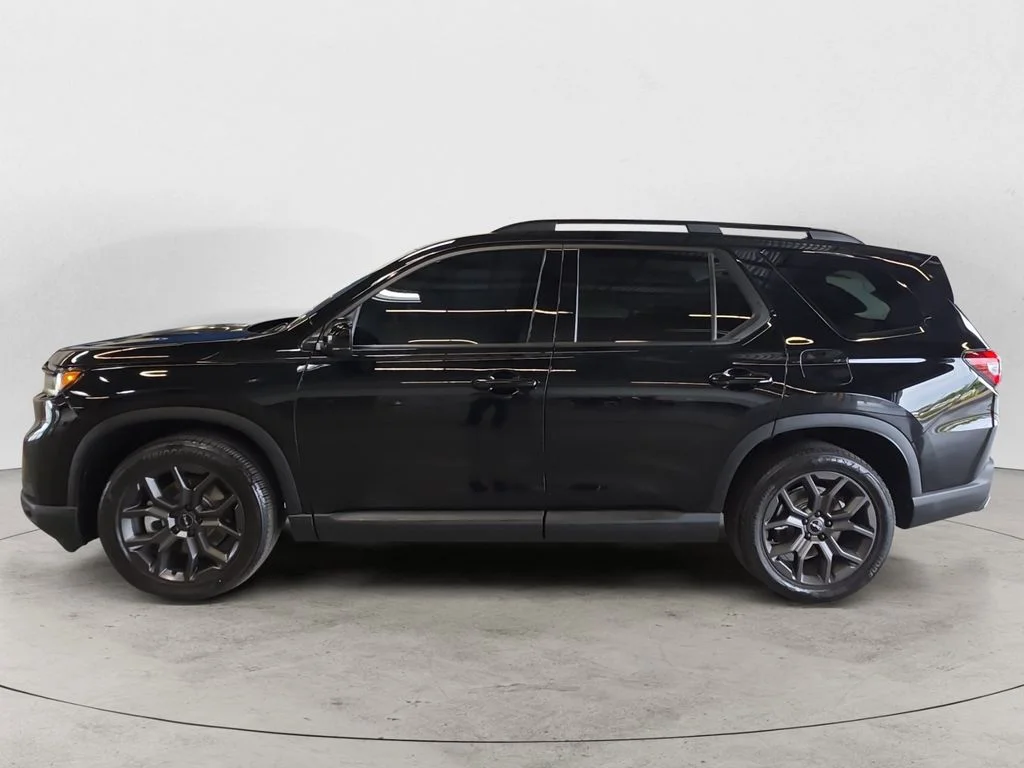 Used 2025 Black Honda Black Edition image 8