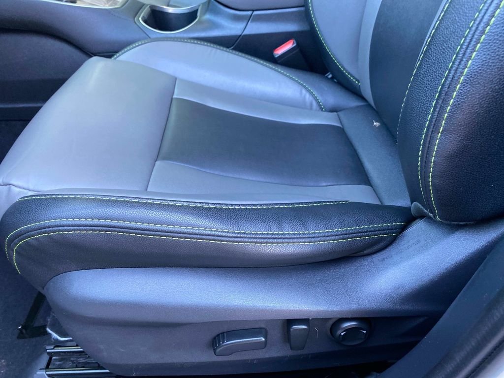 Used 2021 White Subaru Onyx Edition XT image 28