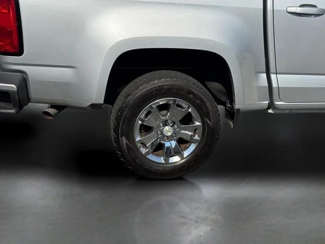 Used 2017 Silver Chevrolet LT image 15