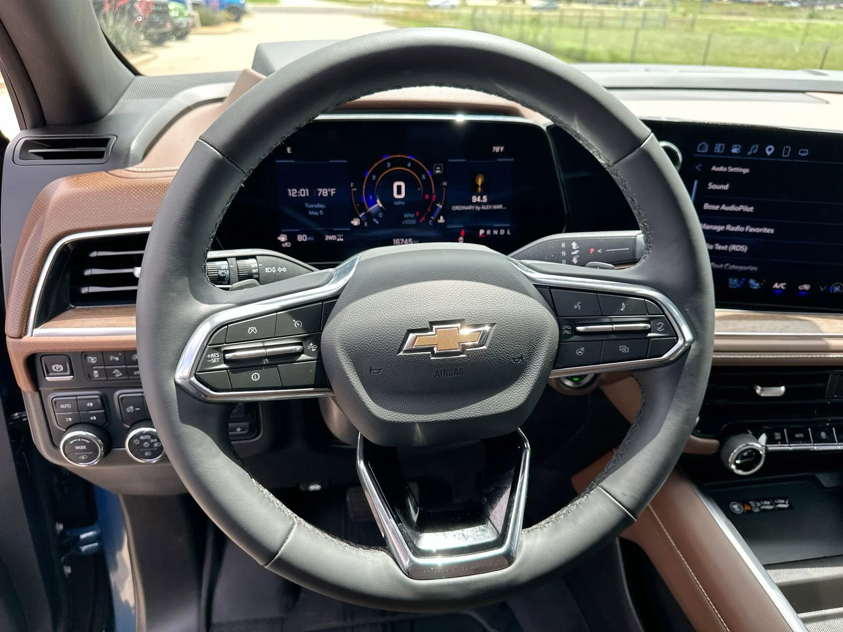 2025 Chevrolet Tahoe High Country - Photo 13