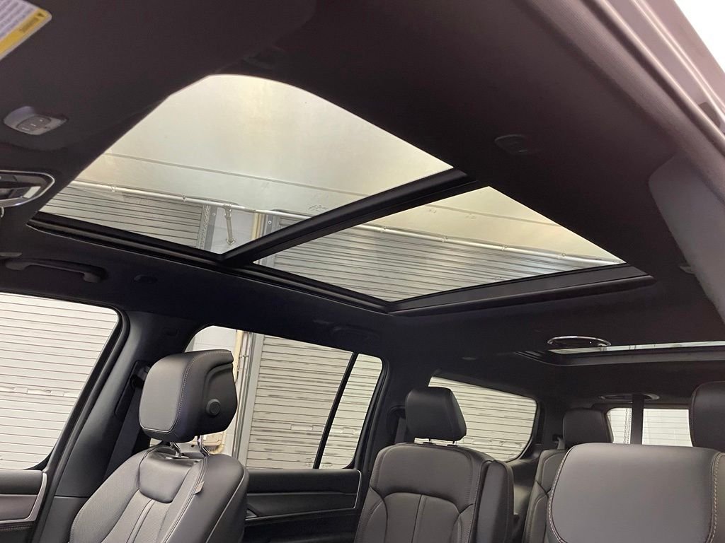 New 2026 High Gloss Black Exterior Paint Jeep 85th Anniversary Edition image 16