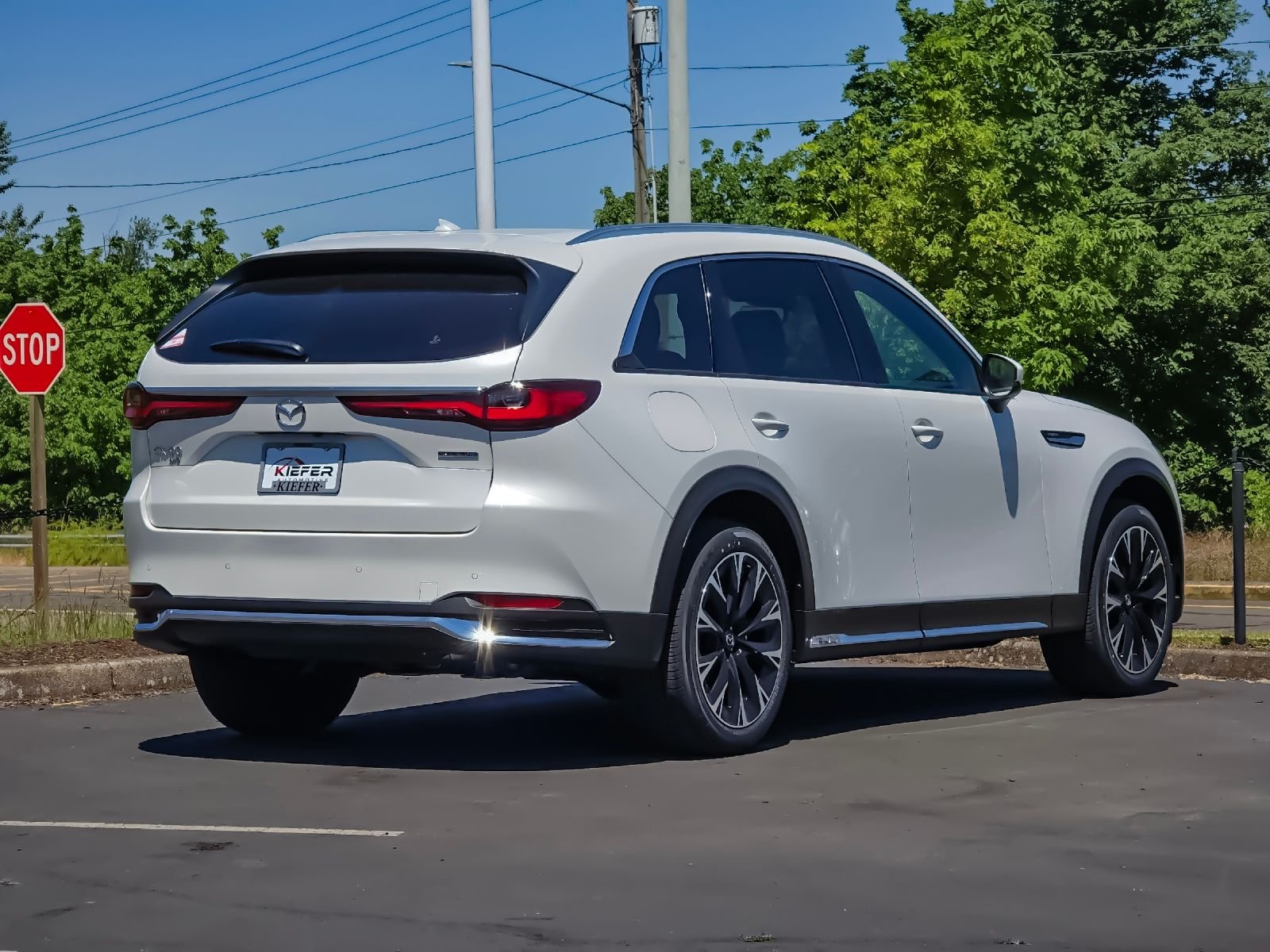 New 2026 Rhodium White Premium Mazda Premium Plus AWD image 3