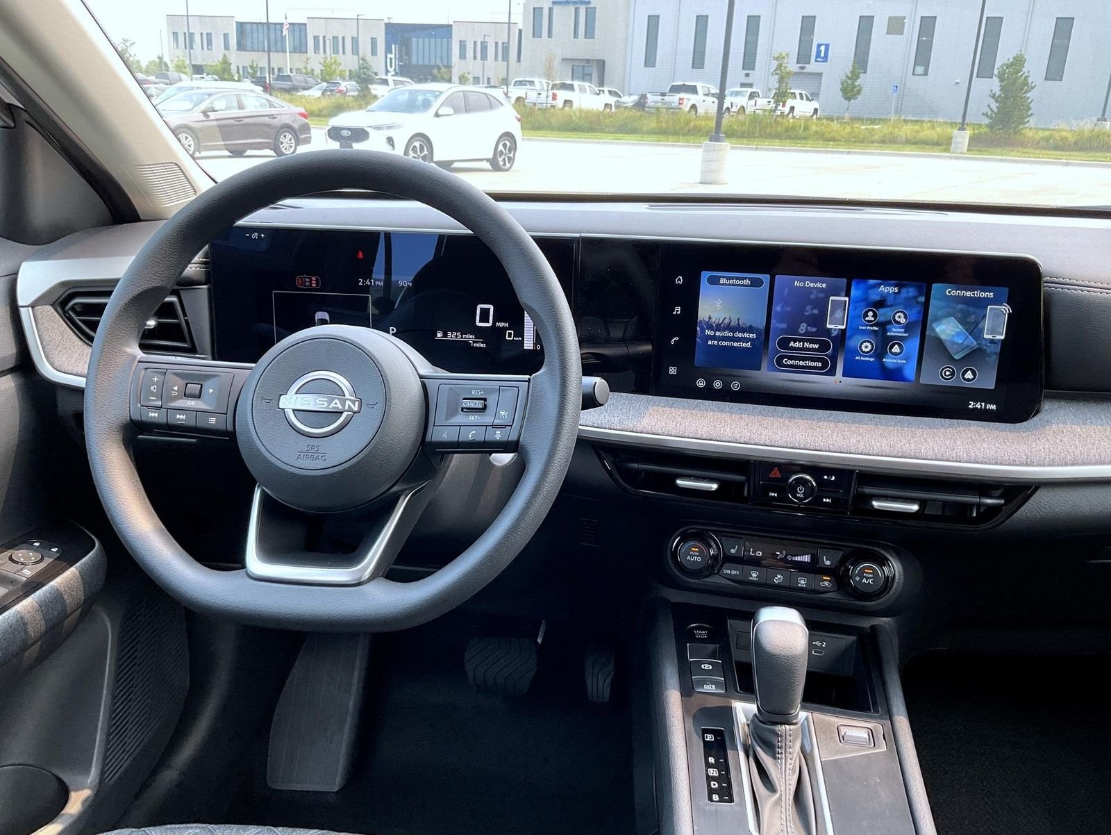 New 2026 Aspen White TriCoat / Super Black Two-tone Nissan SV image 14