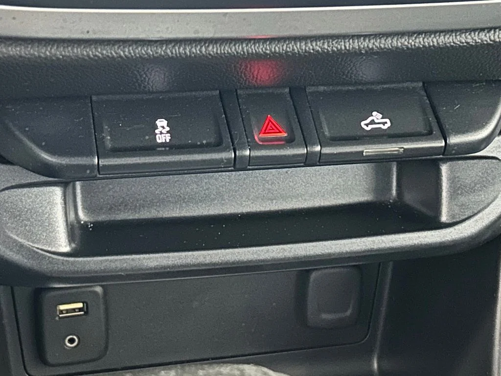 Used 2017 Summit White Chevrolet LT image 21