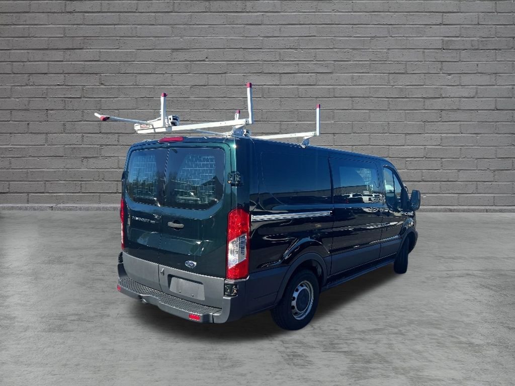 Used 2015 Green Ford Base image 8