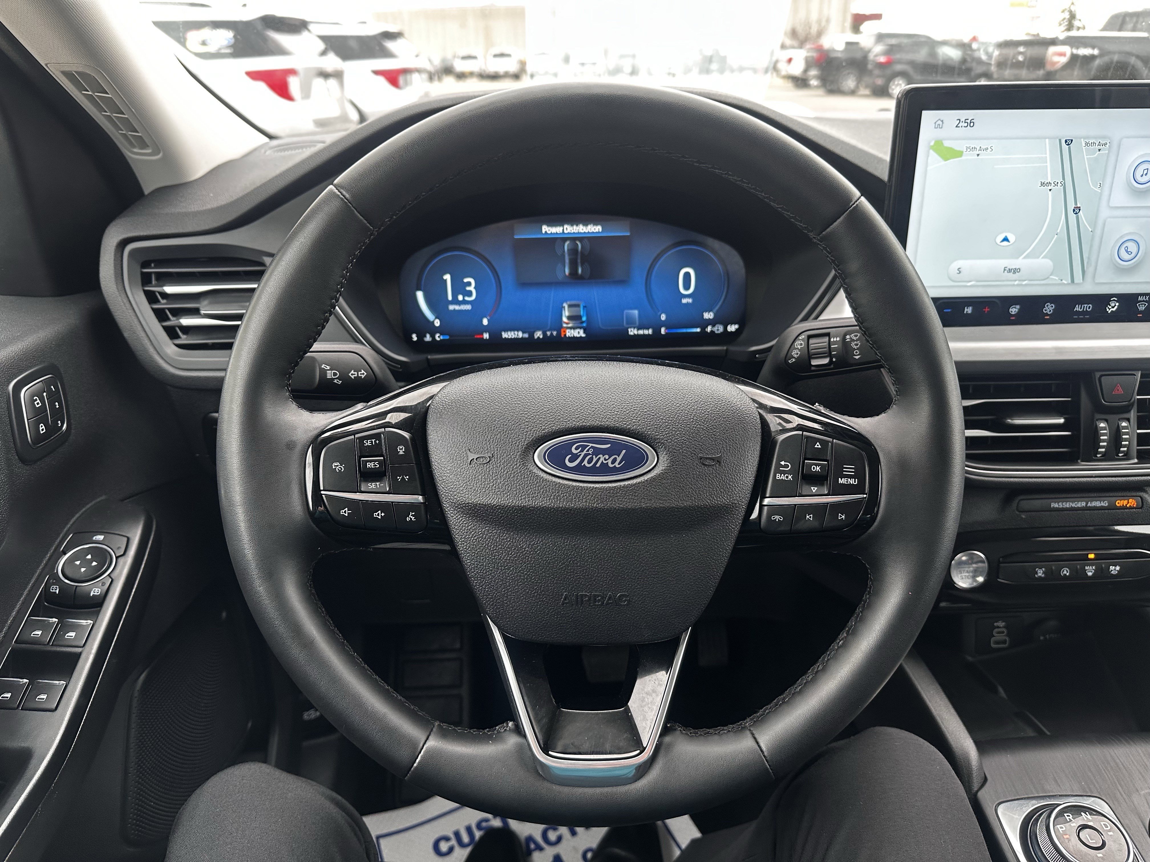 Used 2025 Space Silver Metallic Ford Platinum image 9