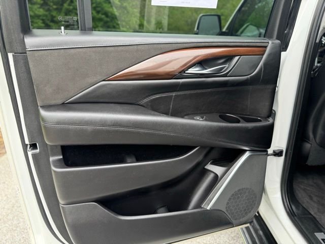 Used 2020 Crystal White Cadillac Luxury image 12