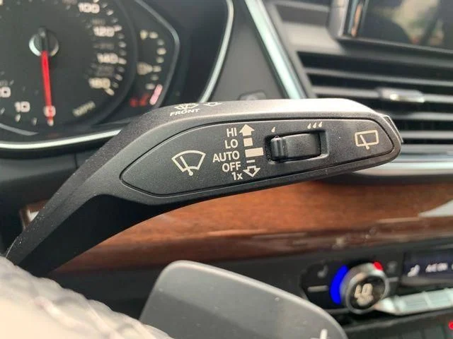 Used 2021 Silver Audi 45 Premium image 37