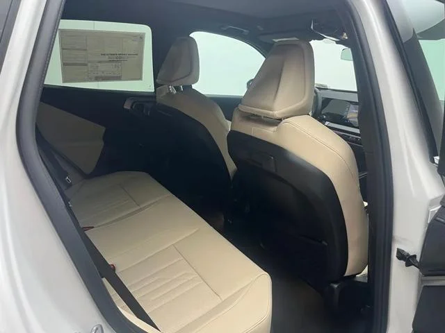 New 2026 Alpine White BMW 30 xDrive image 7