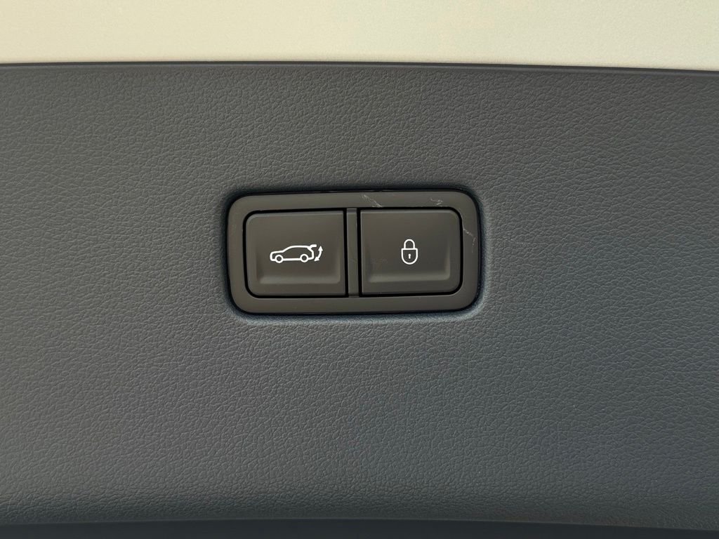 New 2027  Genesis 3.5T e-SC image 15