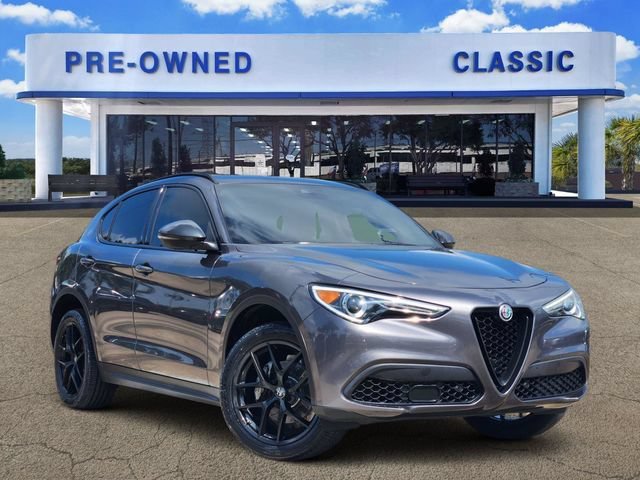 2021 Alfa Romeo Stelvio RWD's photo