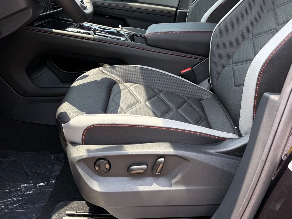 New 2026 Deep Black Pearl Volkswagen 2.0T Peak Edition image 10