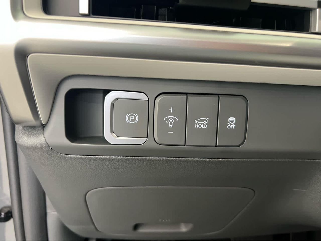 New 2026 Hampton Gray Hyundai SE AWD image 14