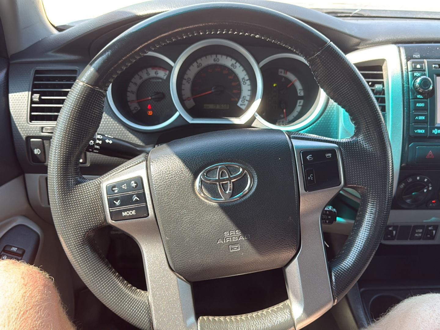Used 2013 Magnetic Gray Metallic Toyota PreRunner V6 image 23