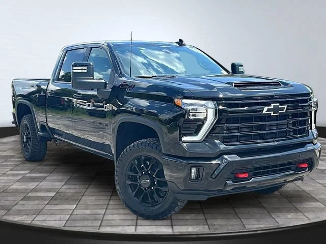 2026 Chevrolet Silverado 2500 HD LTZ - Photo 2