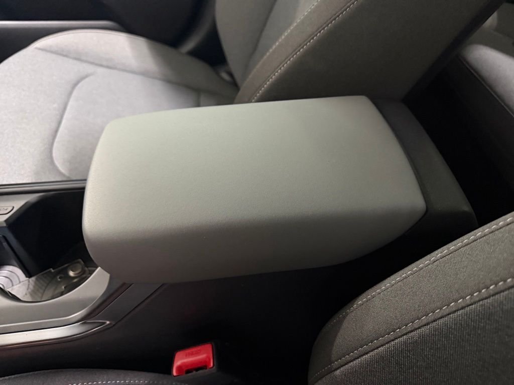 Used 2025 Blue Kia LXS image 26