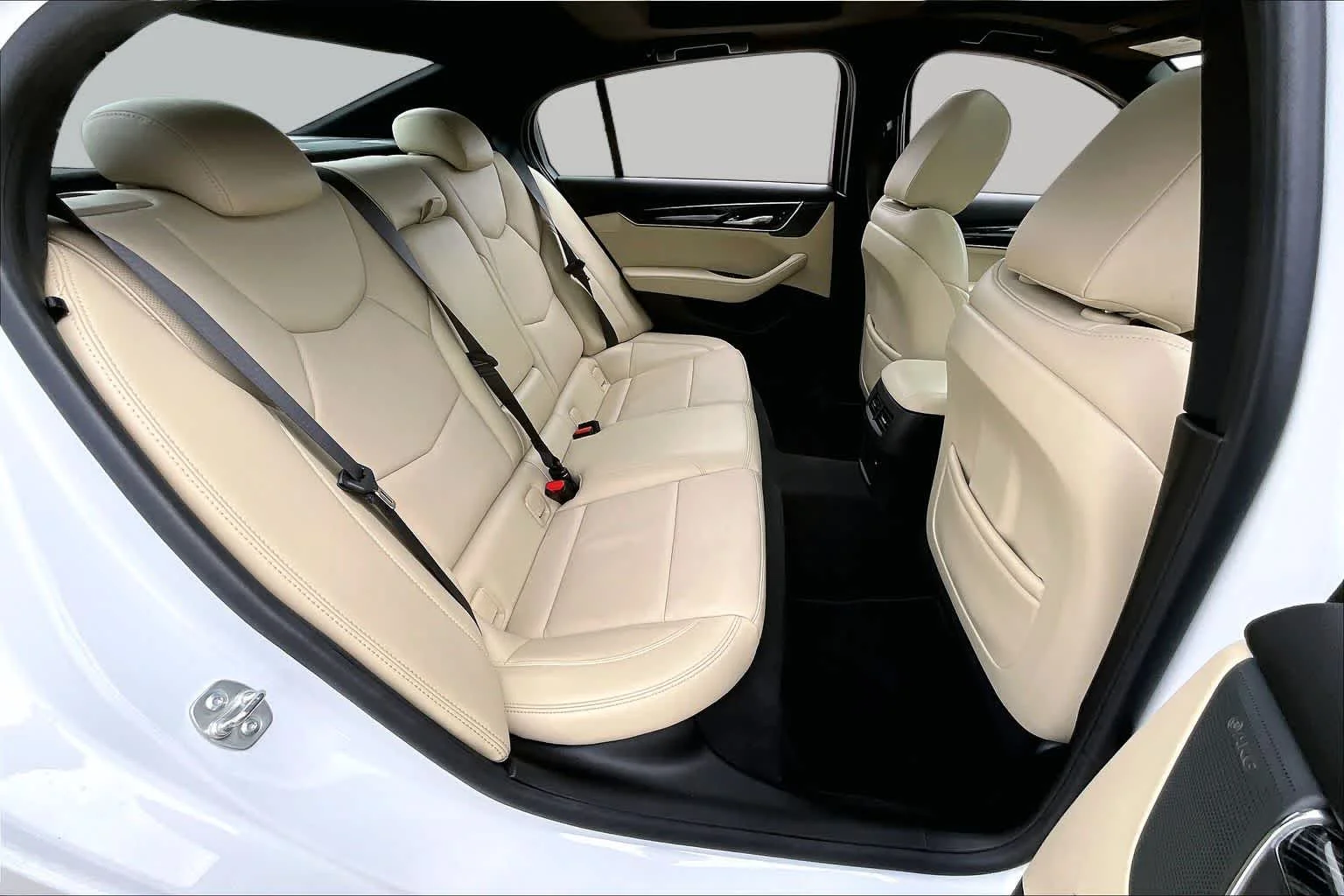 Used 2025 Summit White Cadillac Premium Luxury image 20