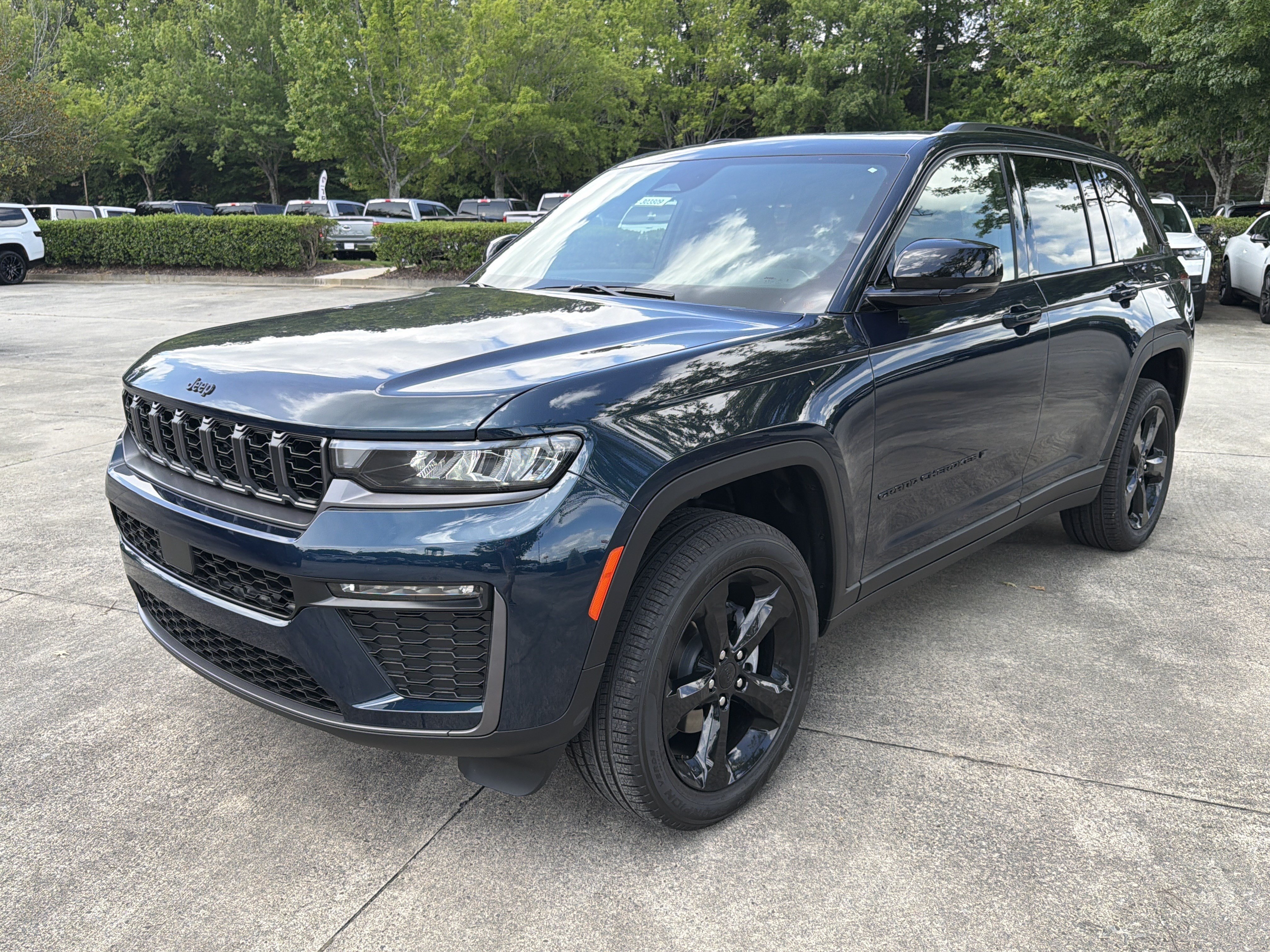 New 2026 Fathom Blue Pearlcoat Jeep Limited image 3