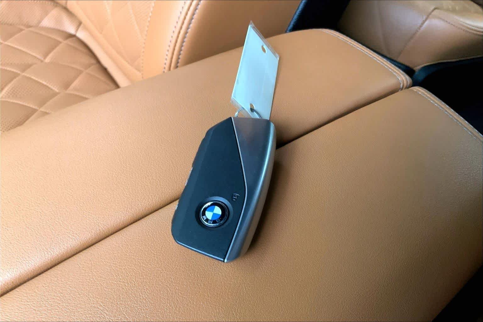 Used 2024 Brooklyn Grey Metallic BMW xDrive40i image 14