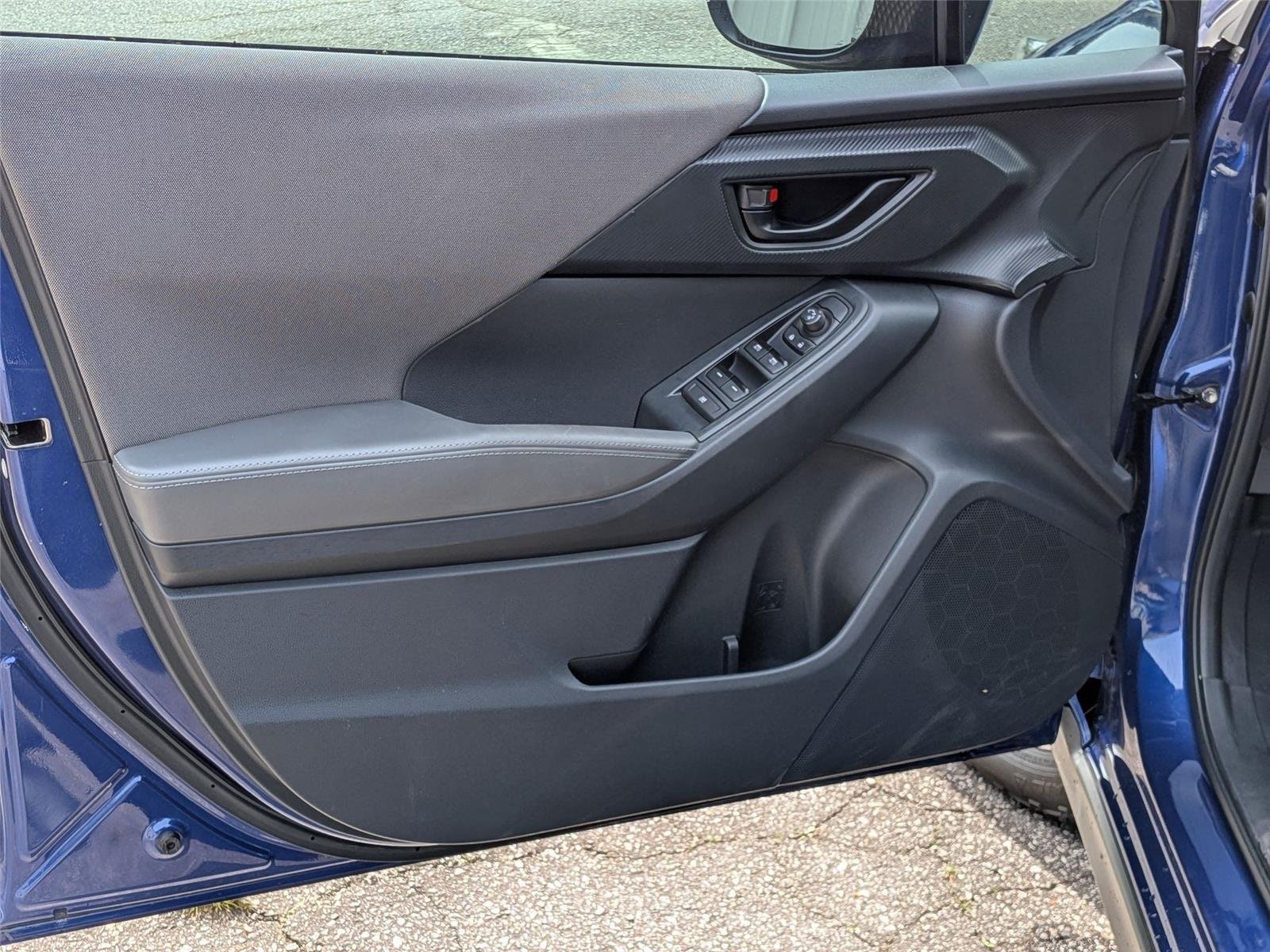 Used 2024 Sapphire Blue Pearl Subaru Premium image 12