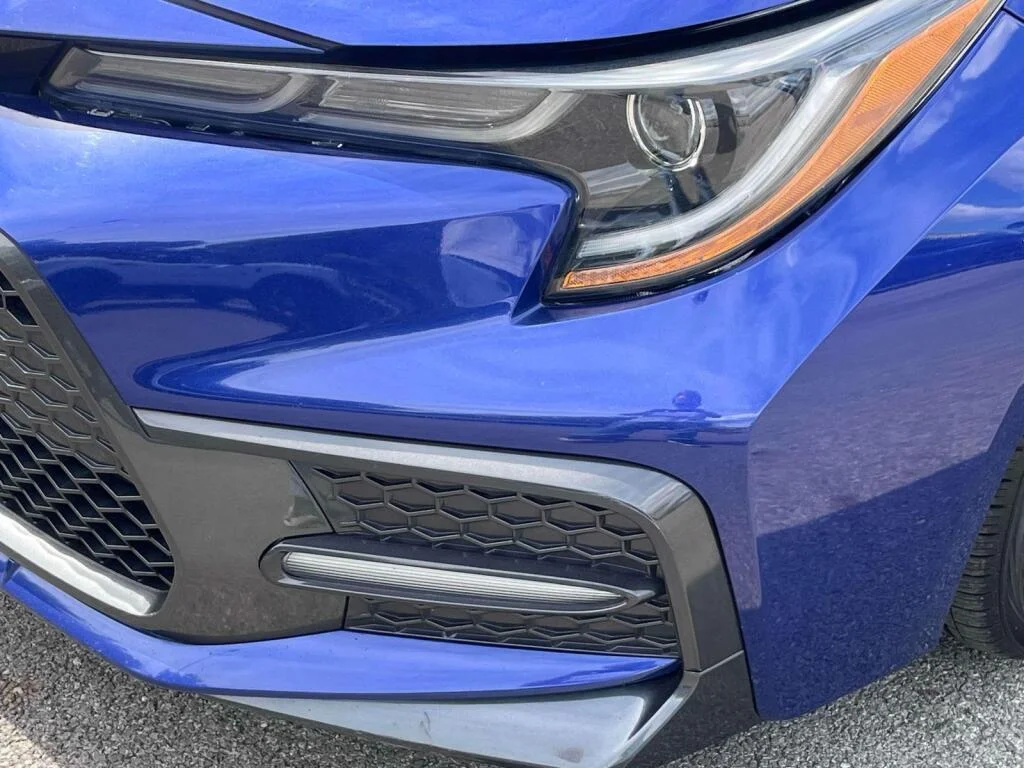 Certified Used 2022 Blue Crush Metallic Toyota SE image 13