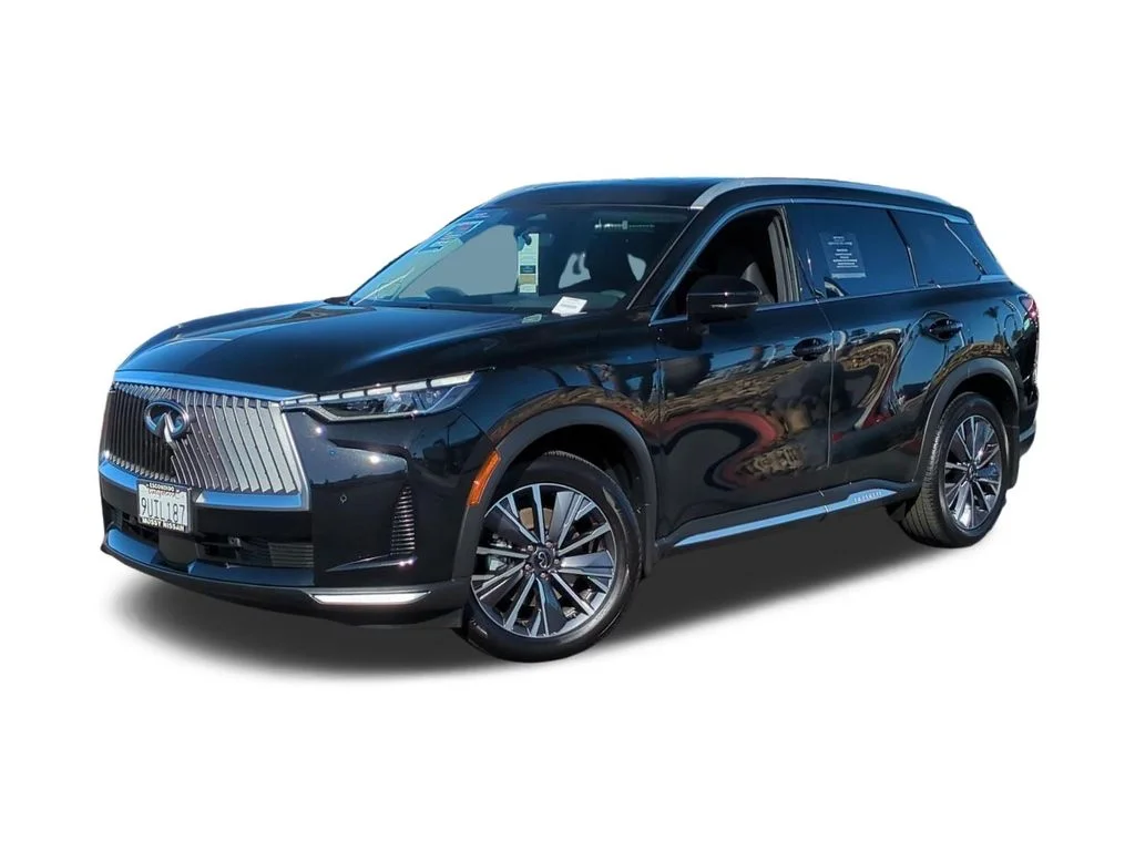 Used 2026 Black INFINITI LUXE image 1