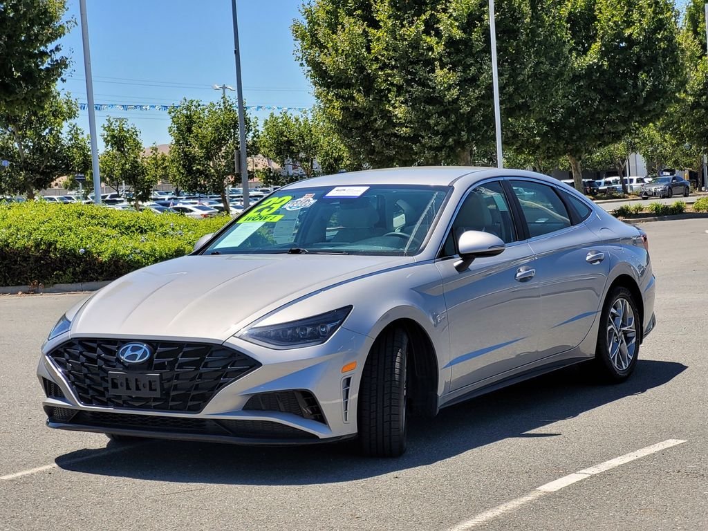 Certified Used 2023 Silver Hyundai SEL image 8