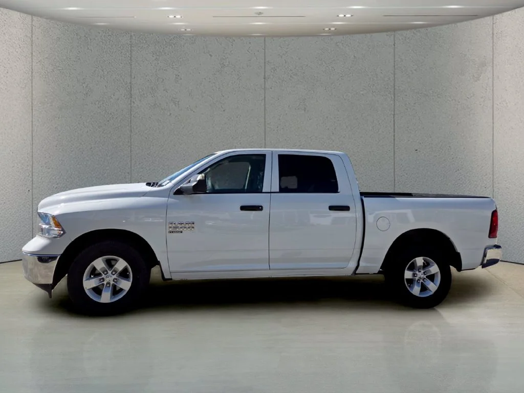 Used 2023 White Ram SLT image 2