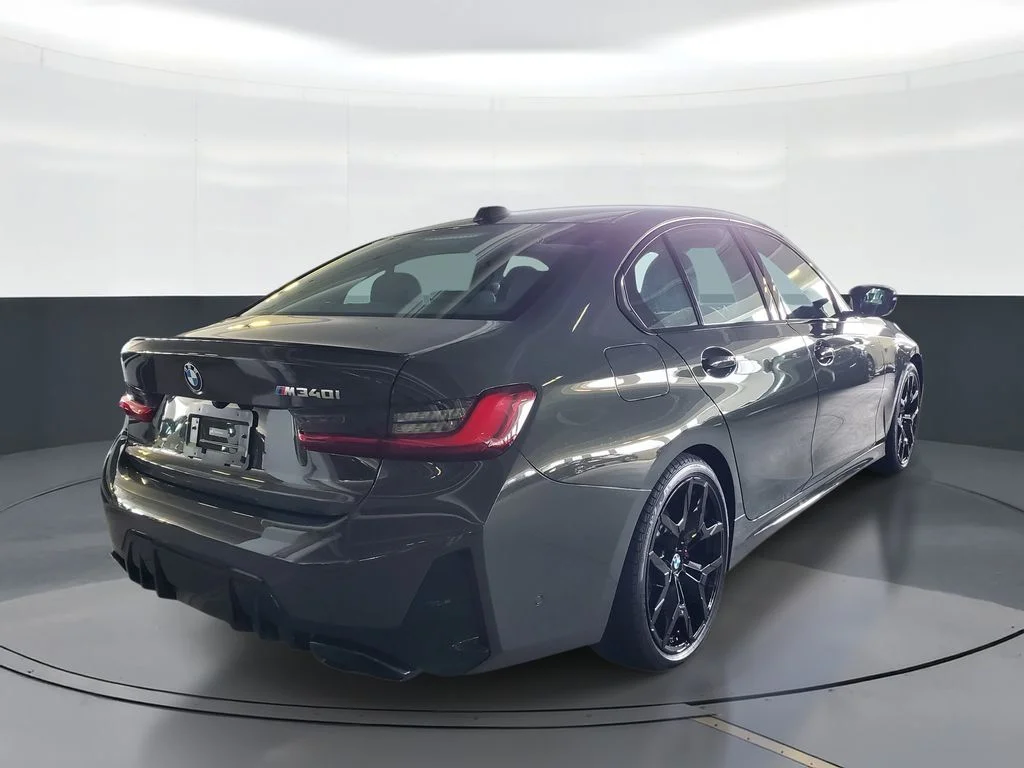 New 2026 Dravit Grey Metallic BMW M340i image 3