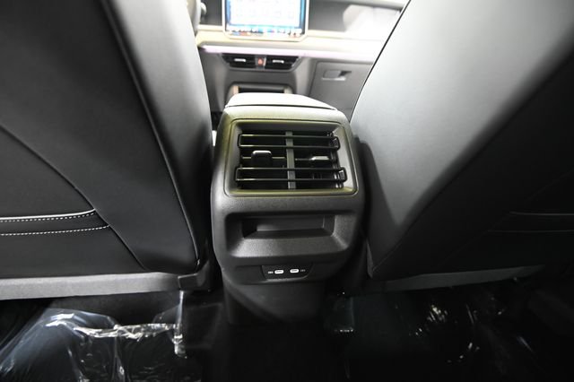 New 2026 Green Volkswagen 2.0T SE R-Line Black image 32