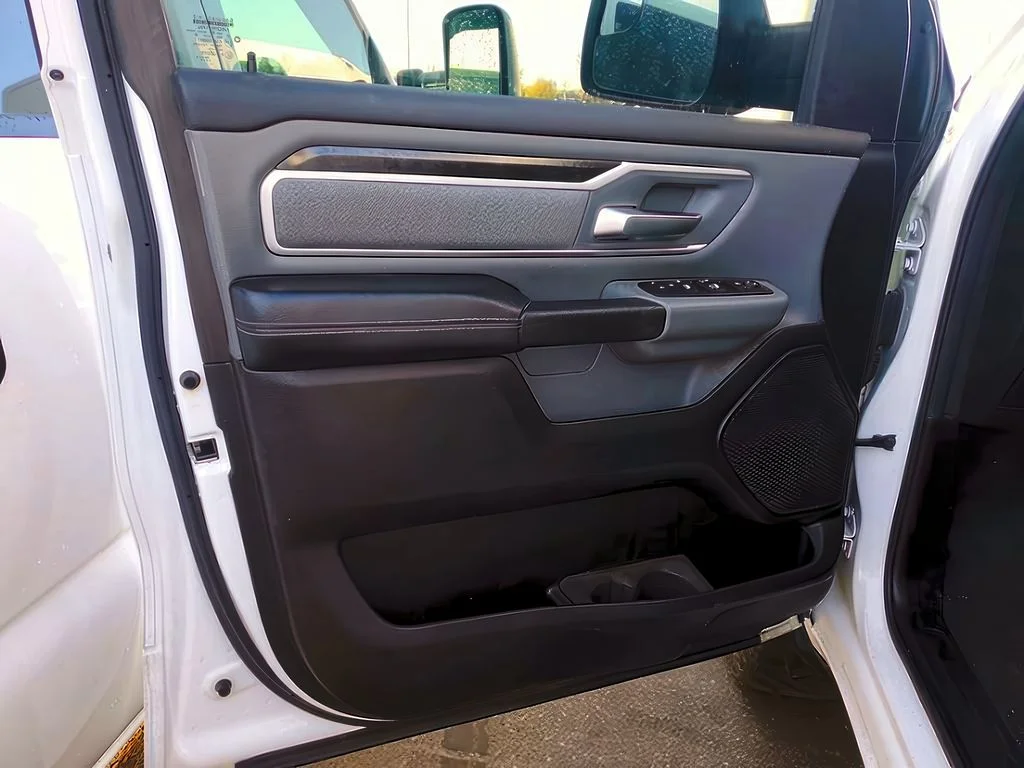 Used 2020 Bright White Clearcoat Ram Big Horn image 6