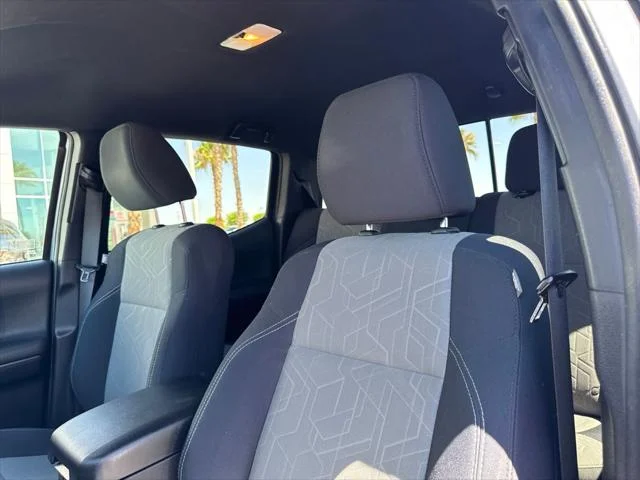 Certified Used 2020 SILVER SKY METALLIC Toyota  image 14